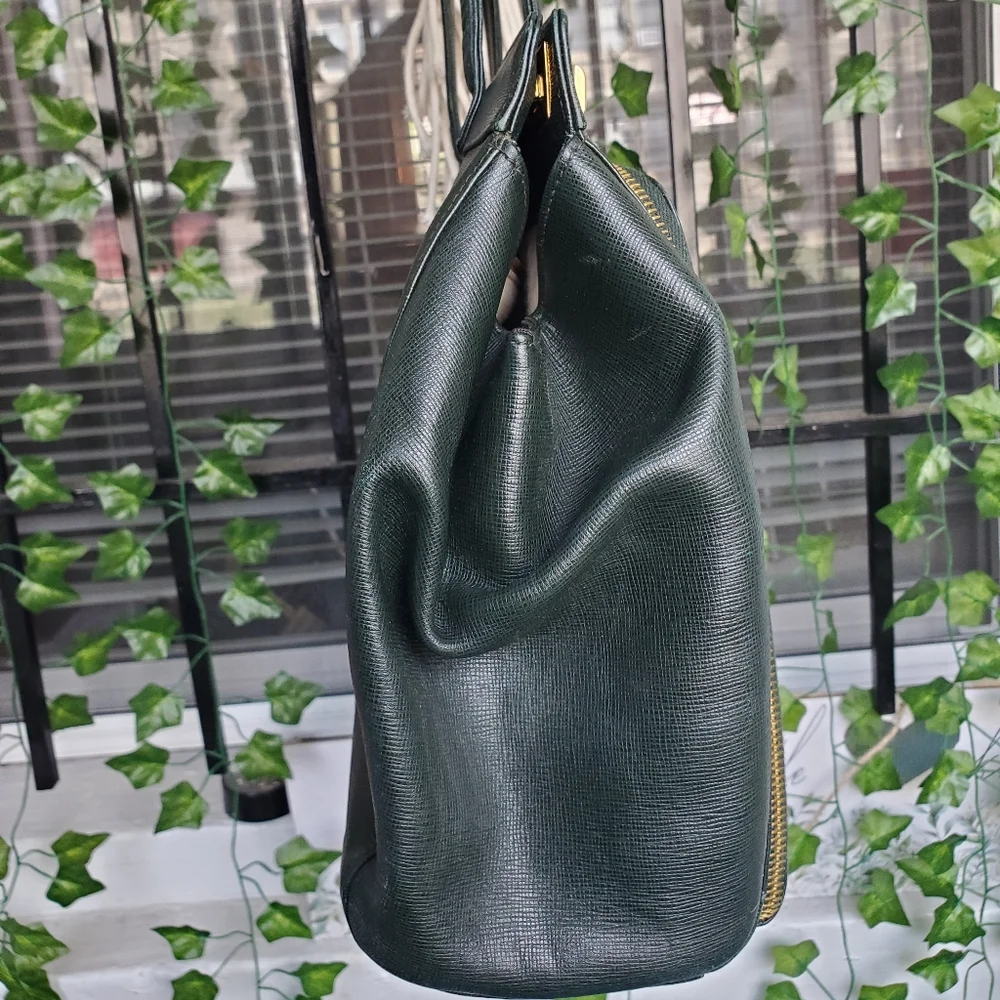 Gucci Structured Green Leather Bag - Picture 4 of 17